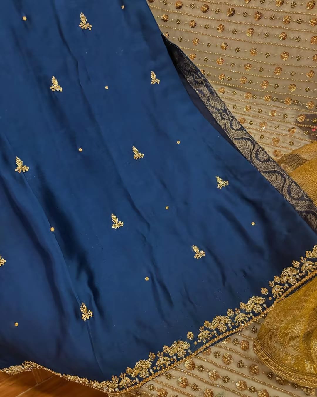 Malik Wears Shirts for Hand Made work - Image 4